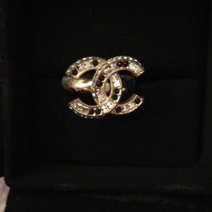 Chanel vintage ring